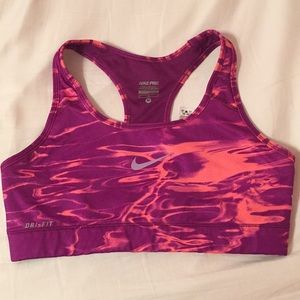 Nike Pro Sports Bra